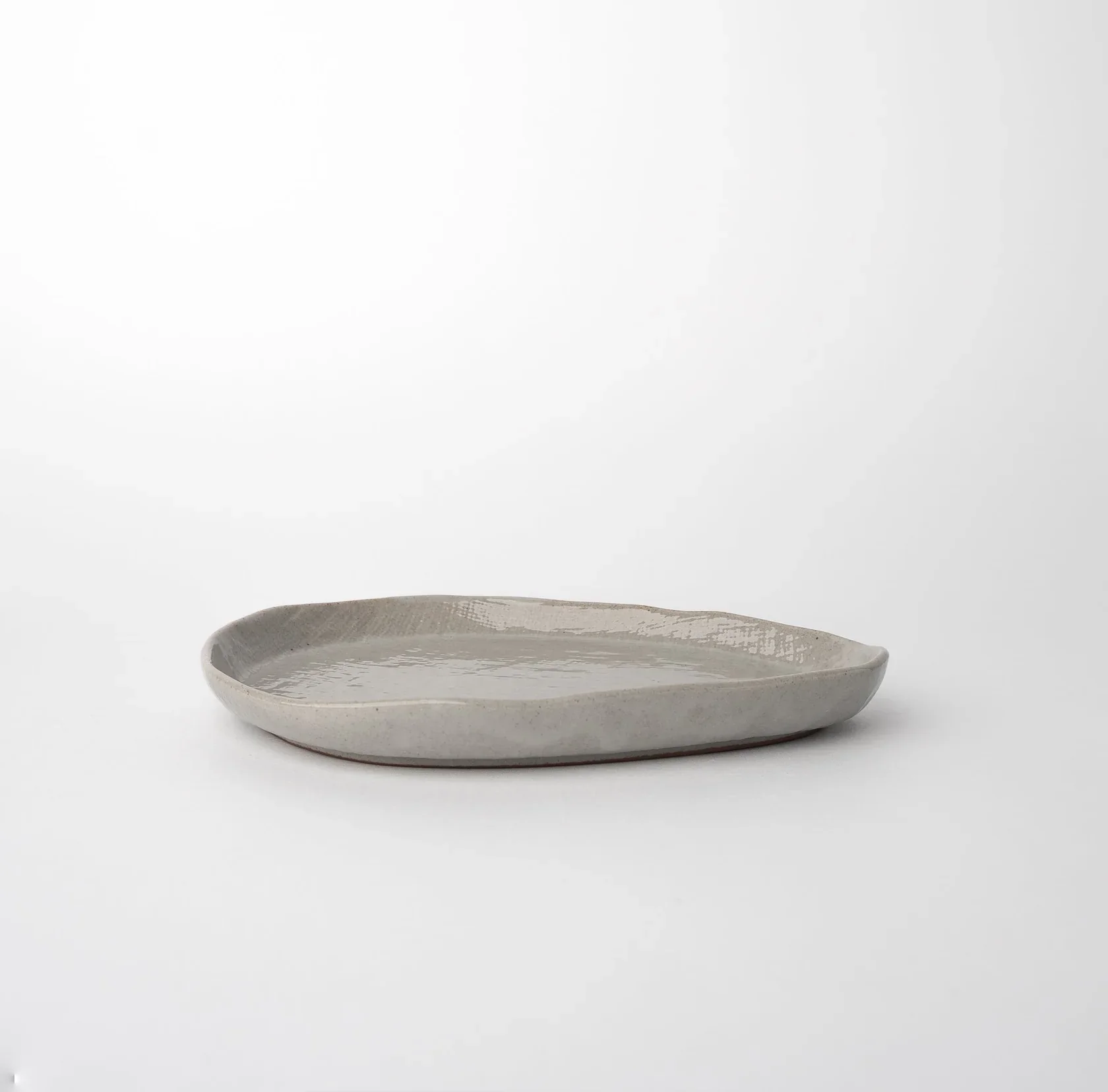 Grey arc saucer 17cm - Image 3