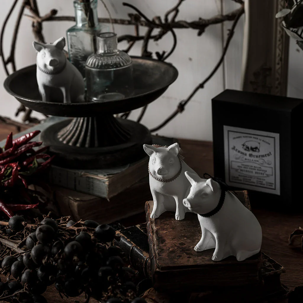 Aroma Ornament Walking Little Pig - Image 7