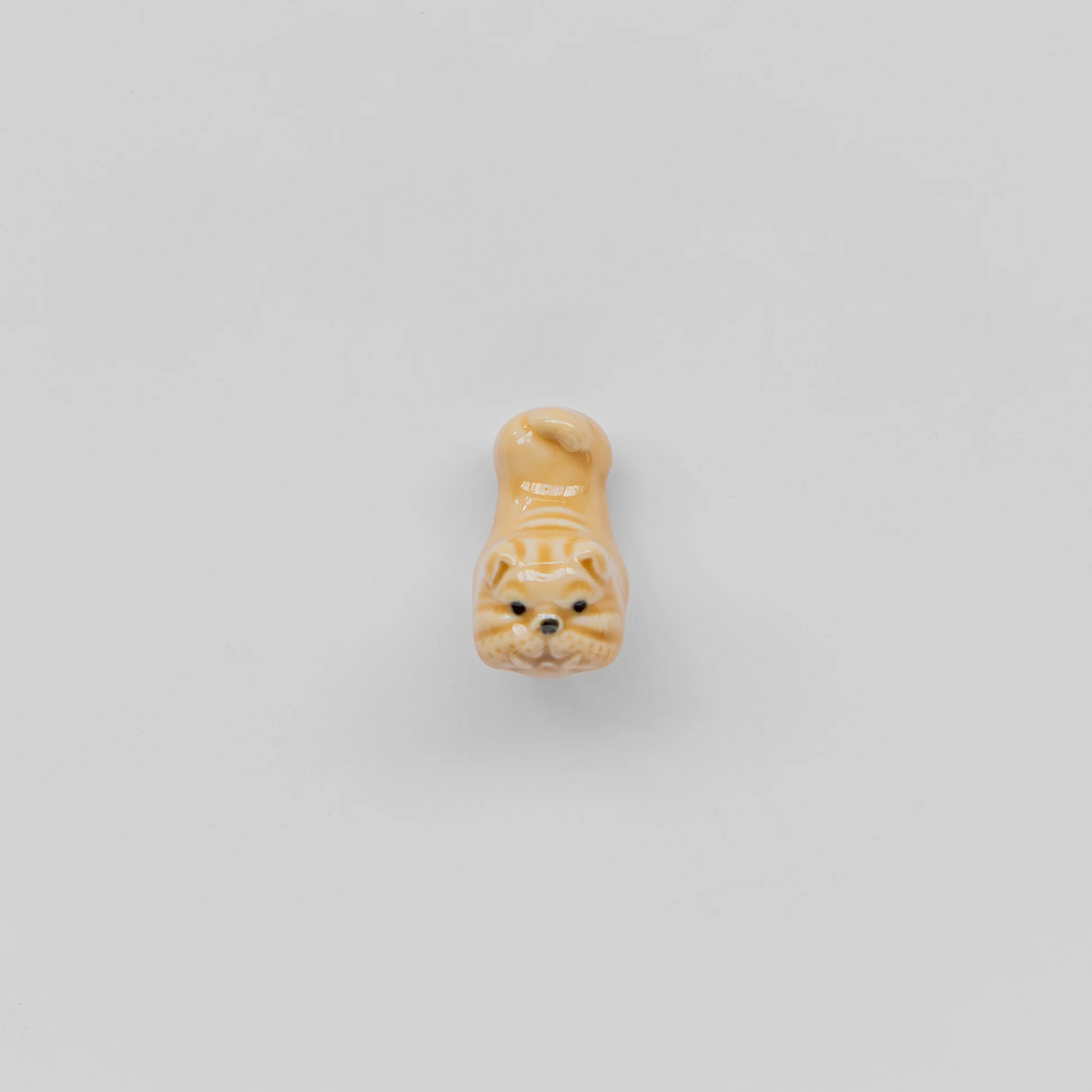 Beige Boxer Dog Chopstick Rest - Image 2