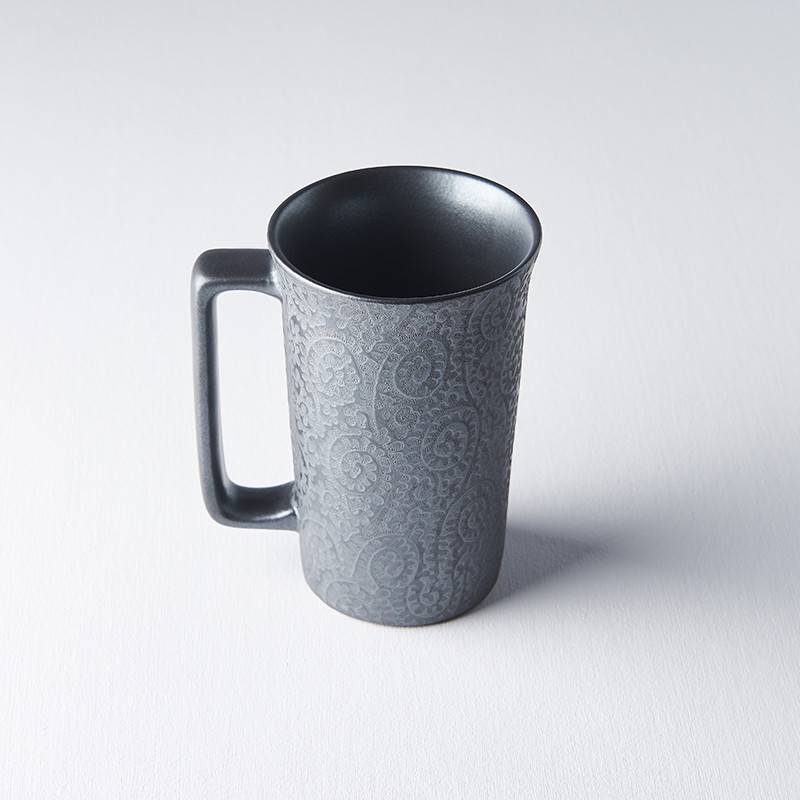 Black Scroll large mug with handle 350ml