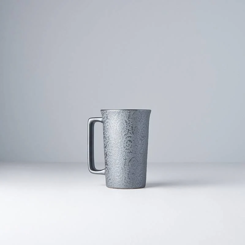 Black Scroll large mug with handle 350ml - Image 2