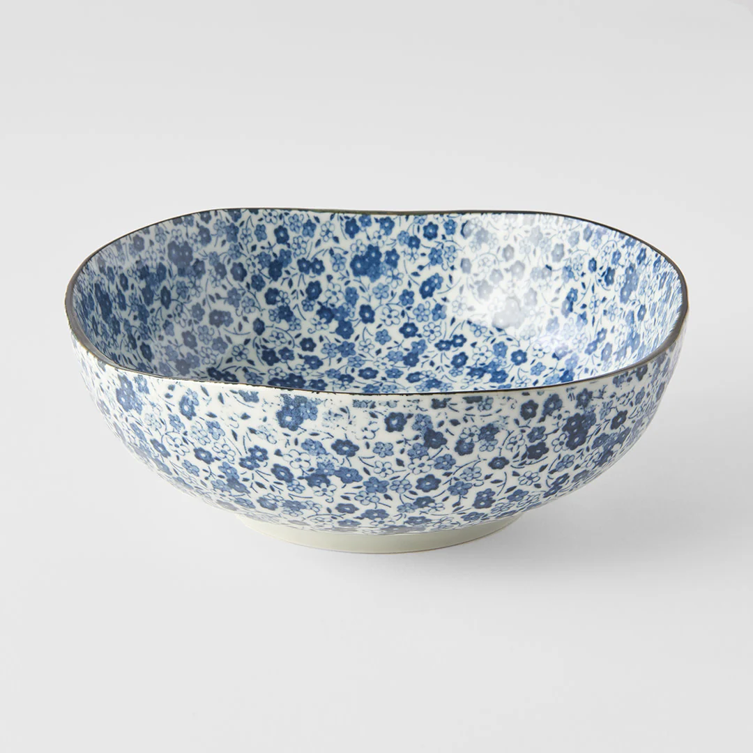 Blue Daisy large uneven bowl 20cm - Image 3