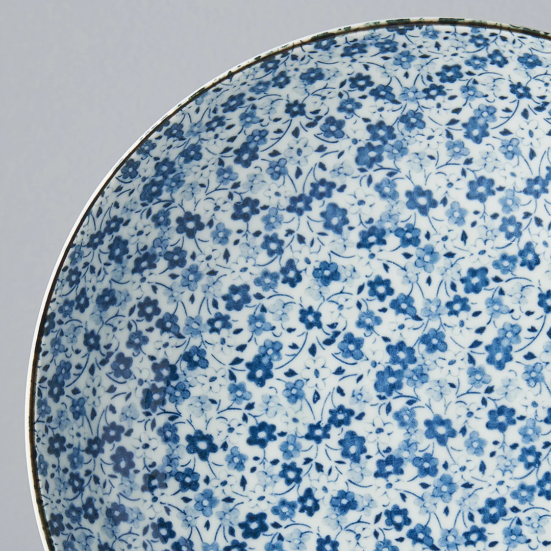 Blue Daisy shallow open bowl 21cm - Image 4
