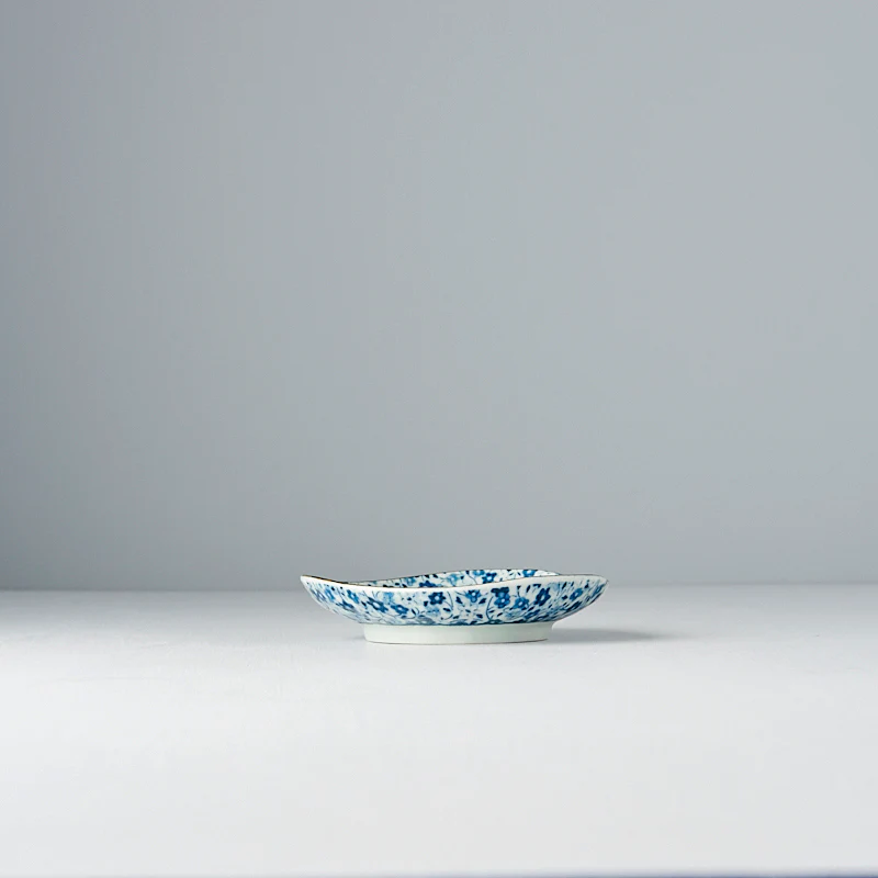 Blue Daisy uneven plate 12cm - Image 3