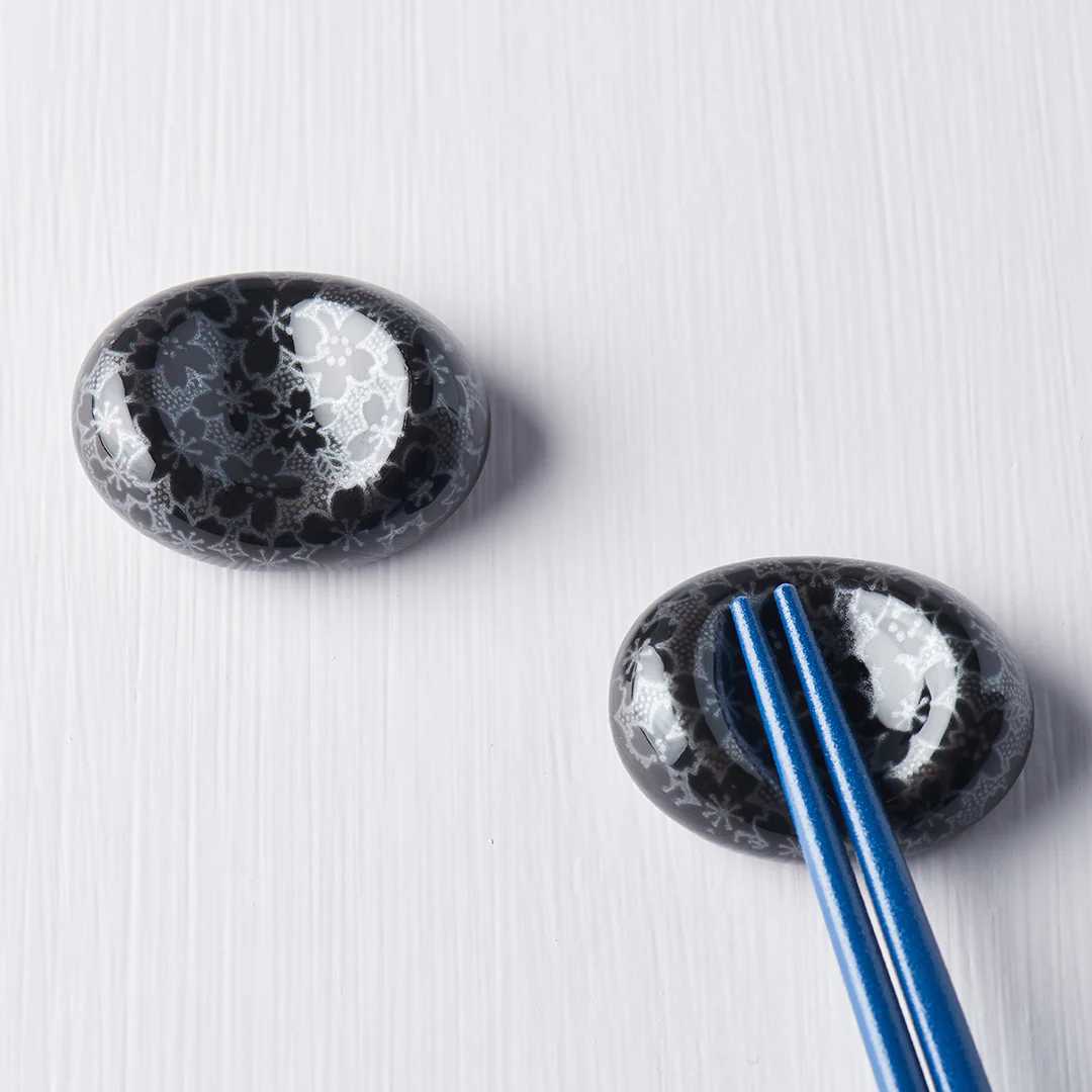 Black Sakura chopstick pebble rest - Image 2