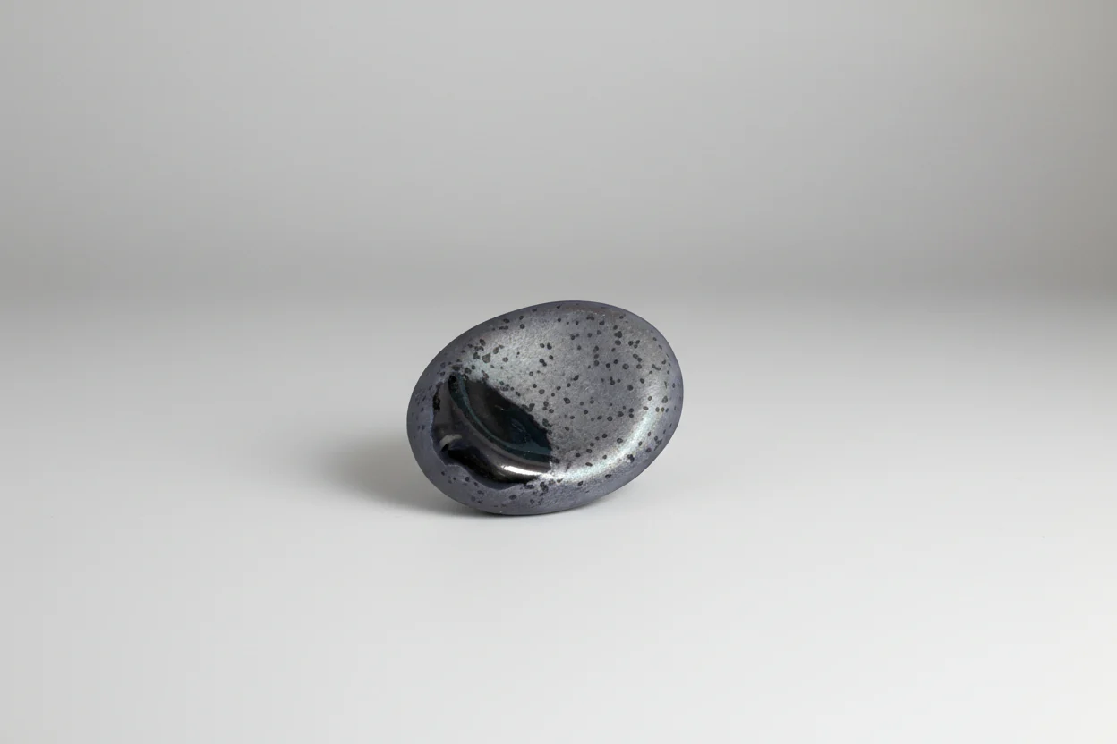 Black with gloss splash chopstick pebble rest - Image 2