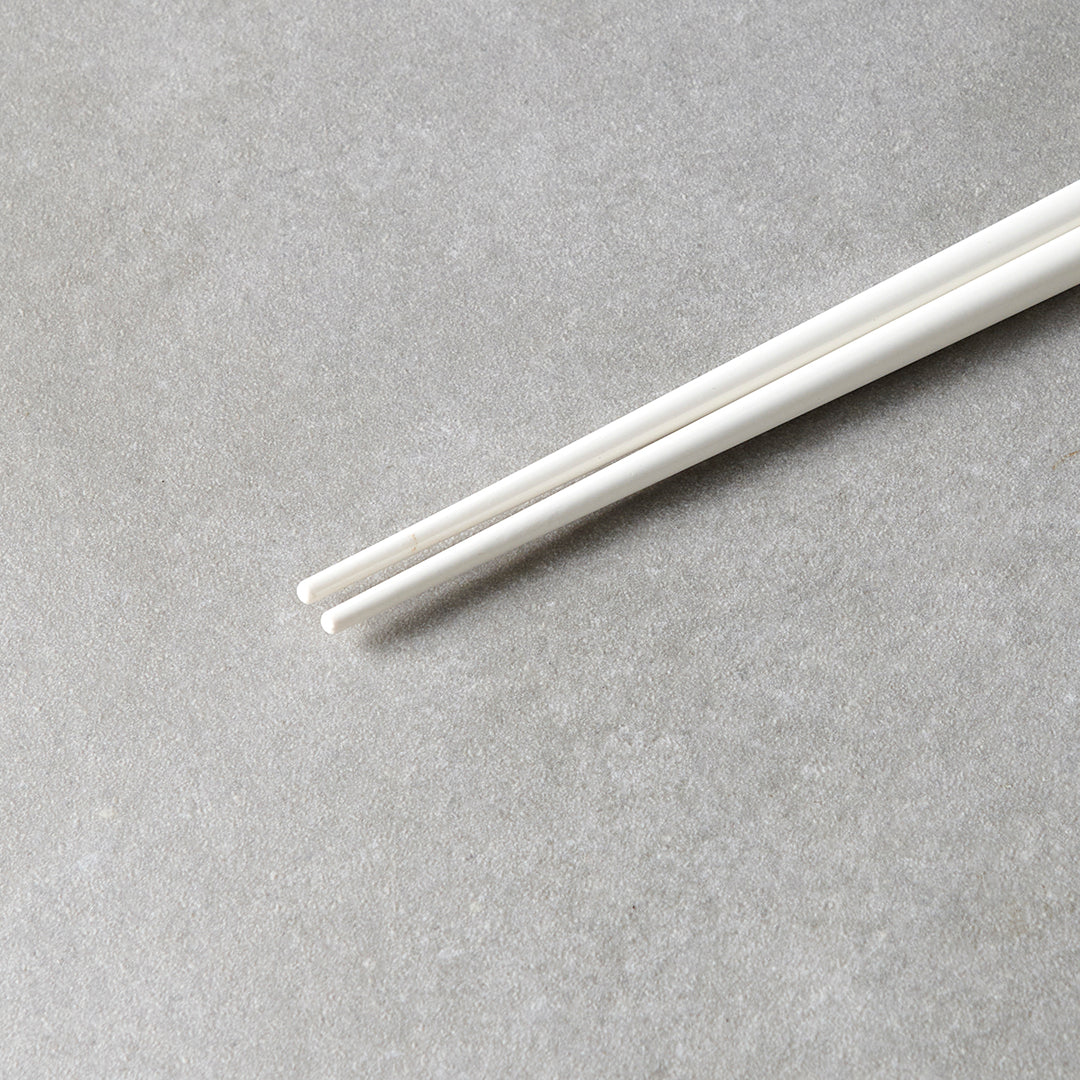 Milk White & White Chopsticks 23cm - Image 3