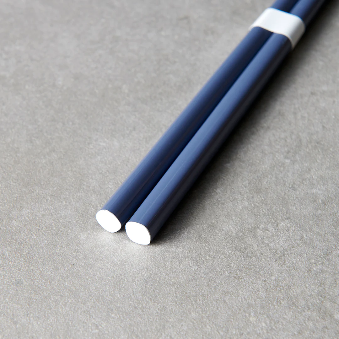 Navy Blue & White Chopsticks 23cm - Image 3