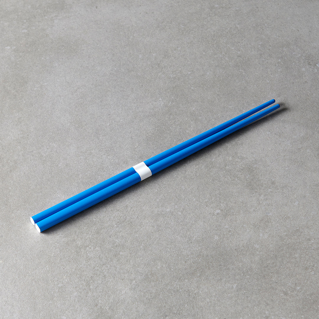 Royal Blue & White Chopsticks 23cm - Image 4