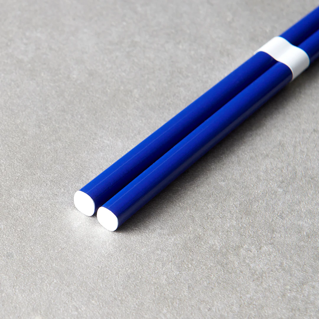 Ultramarine Blue & White Chopsticks 23cm - Image 4