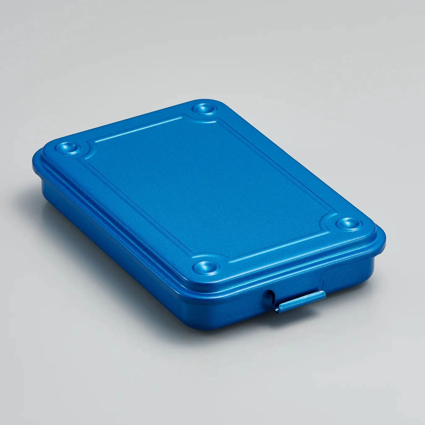 Toyo Steel Trunk Shape Toolbox T-152 Blue