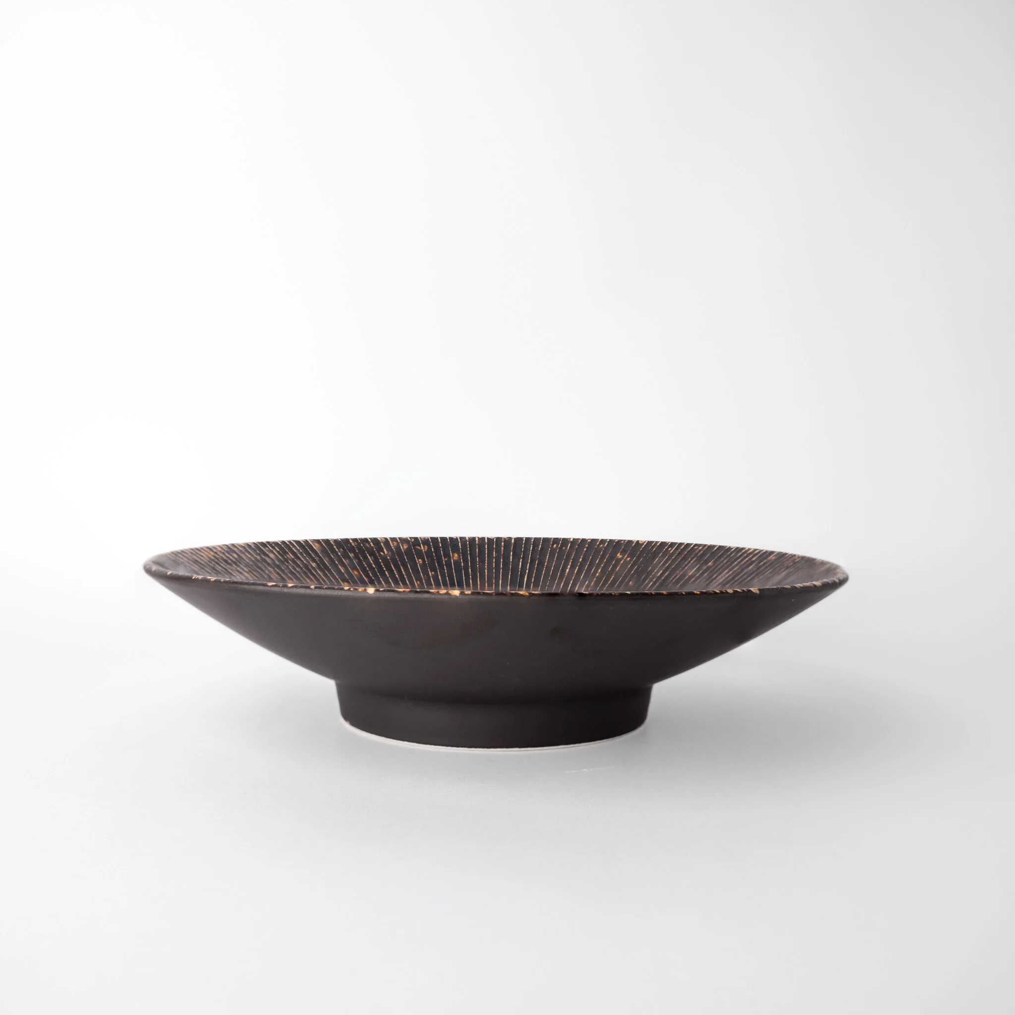 Craft Rust Serving Bowl 27cm - Image 3