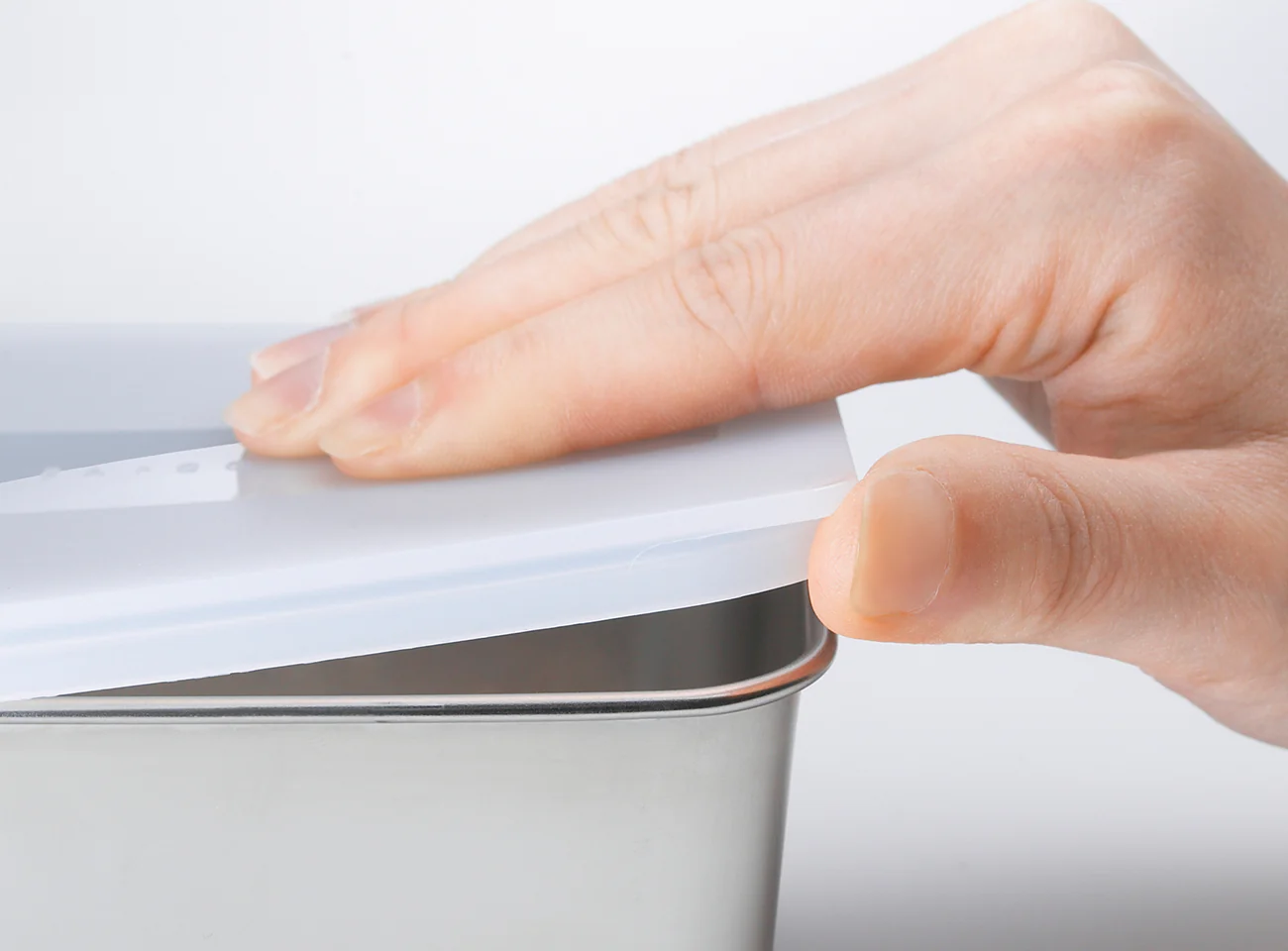 EAトCO Youki Food Container White Lid - Image 2