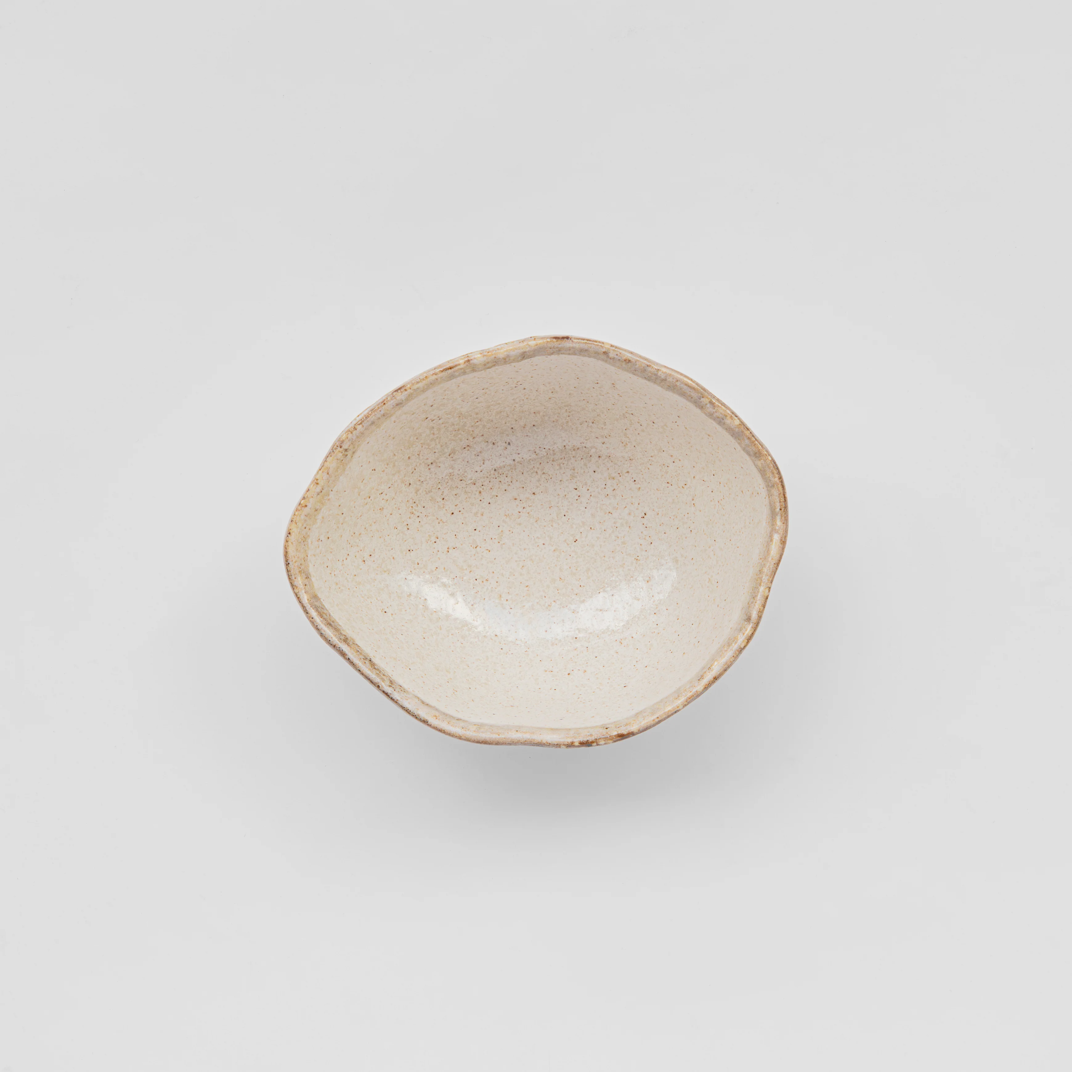 Flax Organic Uneven medium oval bowl 21cm - Image 2