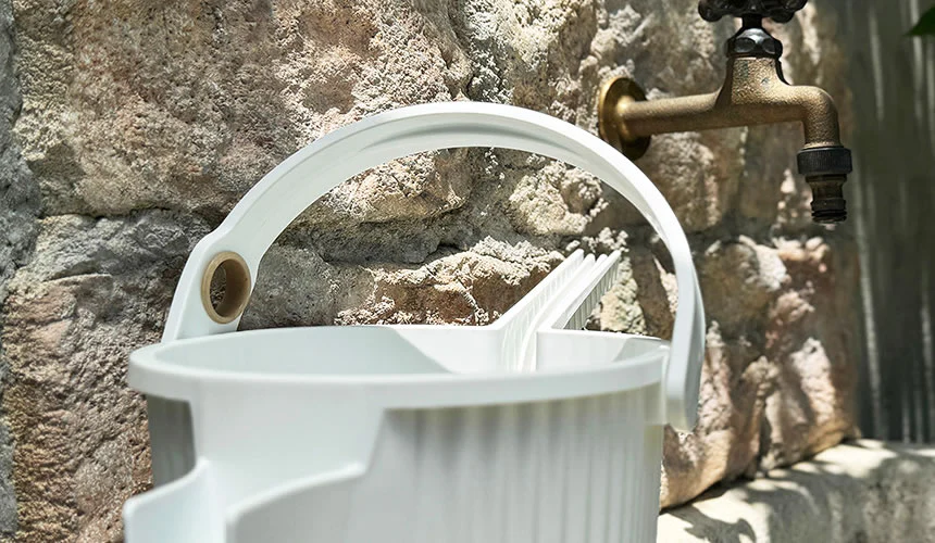 Hachiman Garden Beetle Watering can 1.5L - Dark Green - Image 4