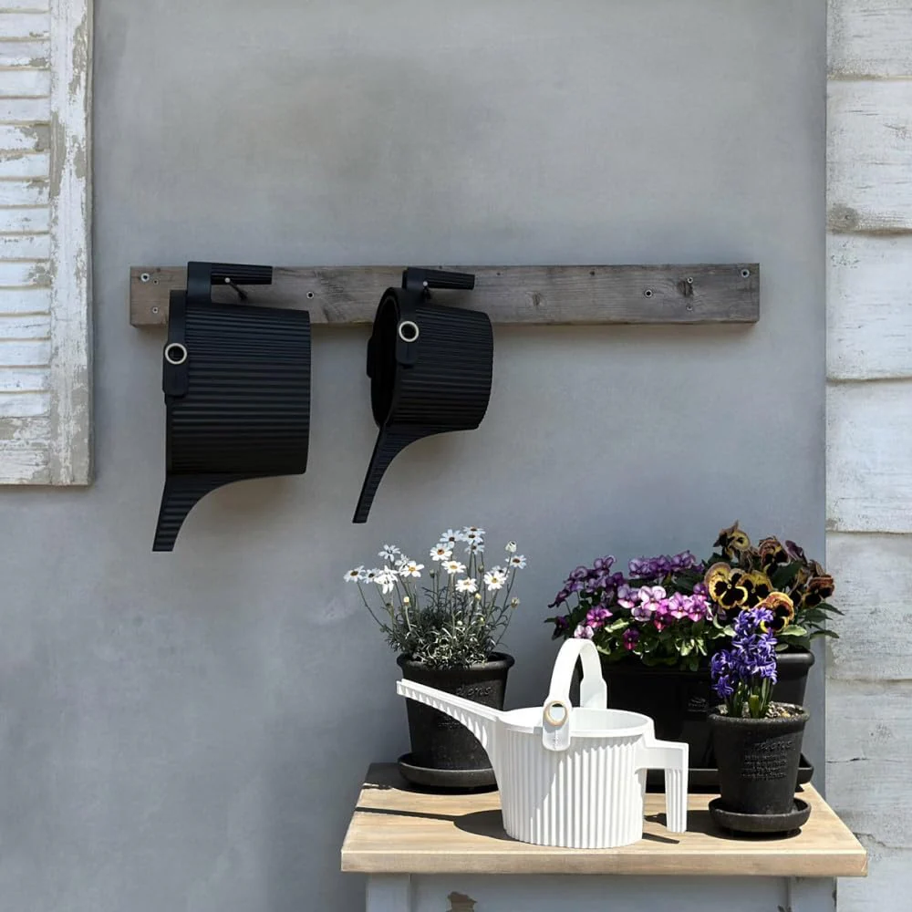 Hachiman Garden Beetle Watering can 1.5L - Dark Green - Image 3