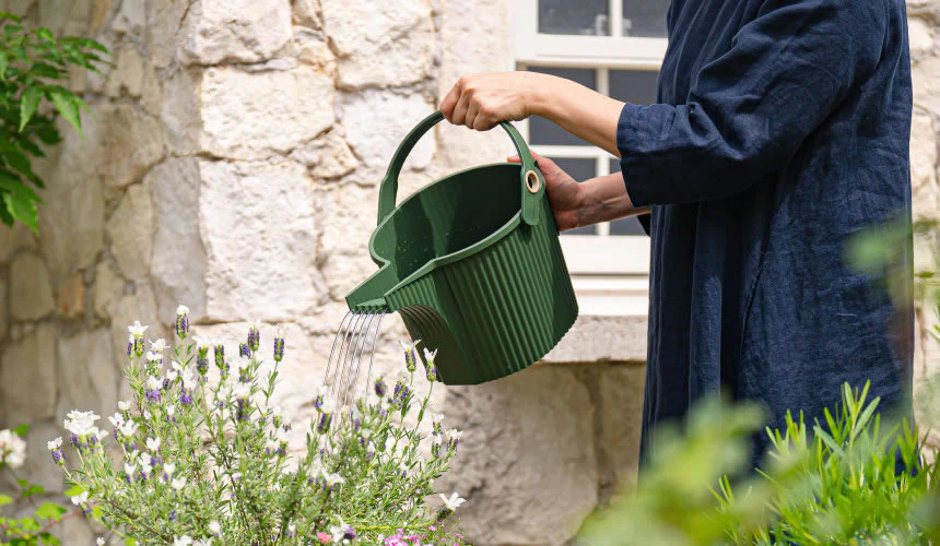 Hachiman Garden Beetle Watering can 1.5L - Dark Green - Image 9