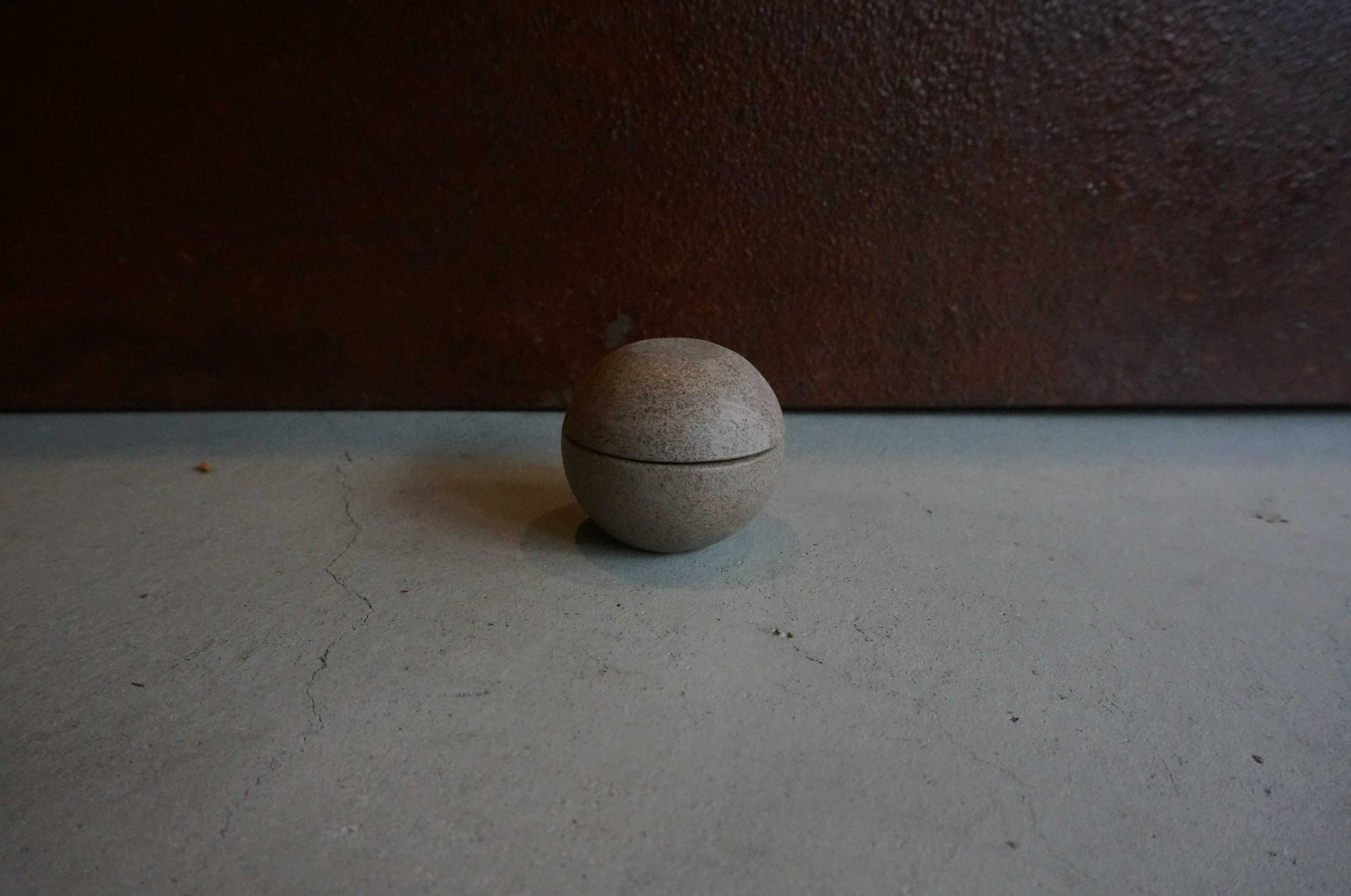 Haze Kodama Candle & Incense Holder - Ash Grey - Image 3