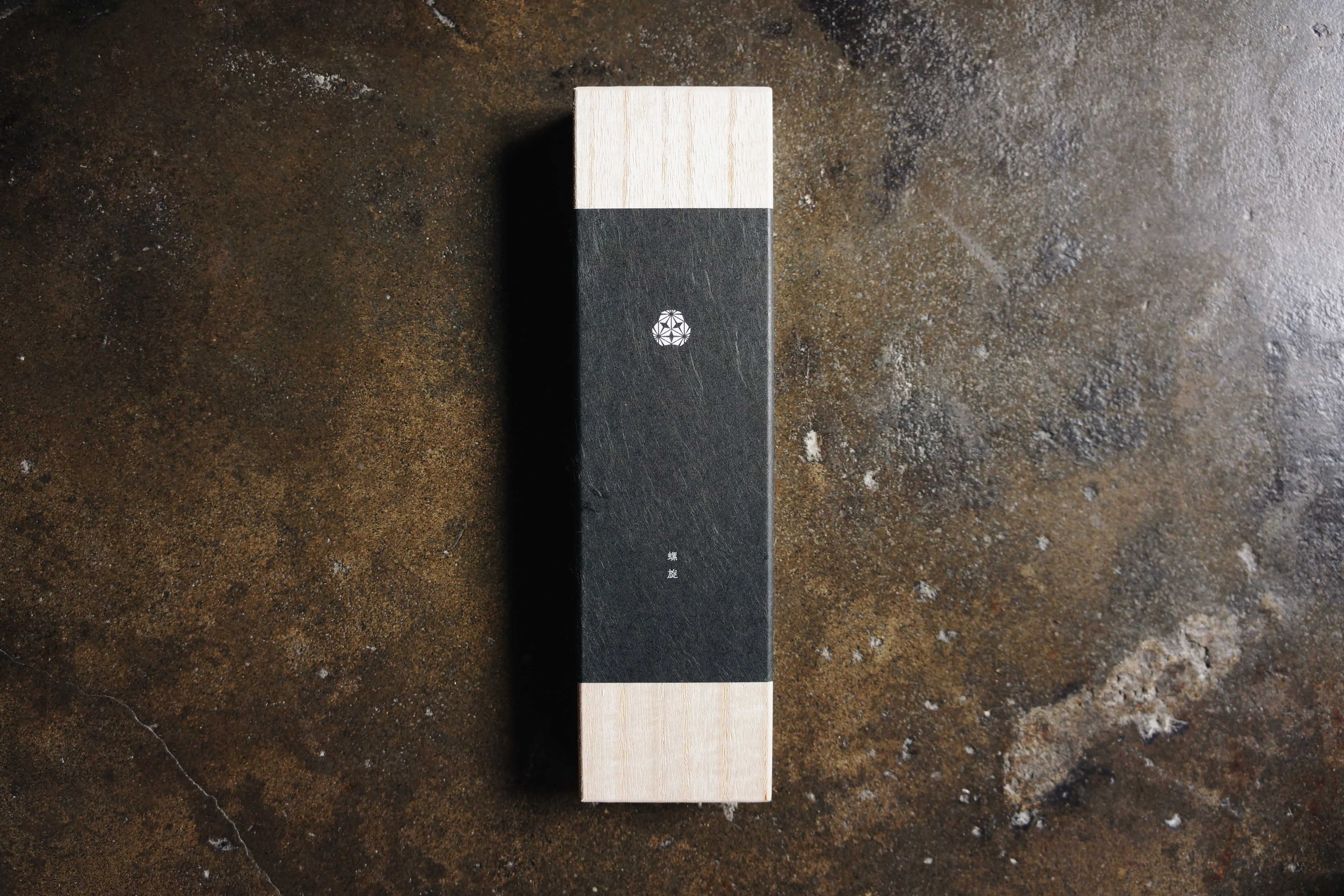 Hemp & Charcoal Spiral Warosoku Candle Box Set - Shinto Harmony - Image 5