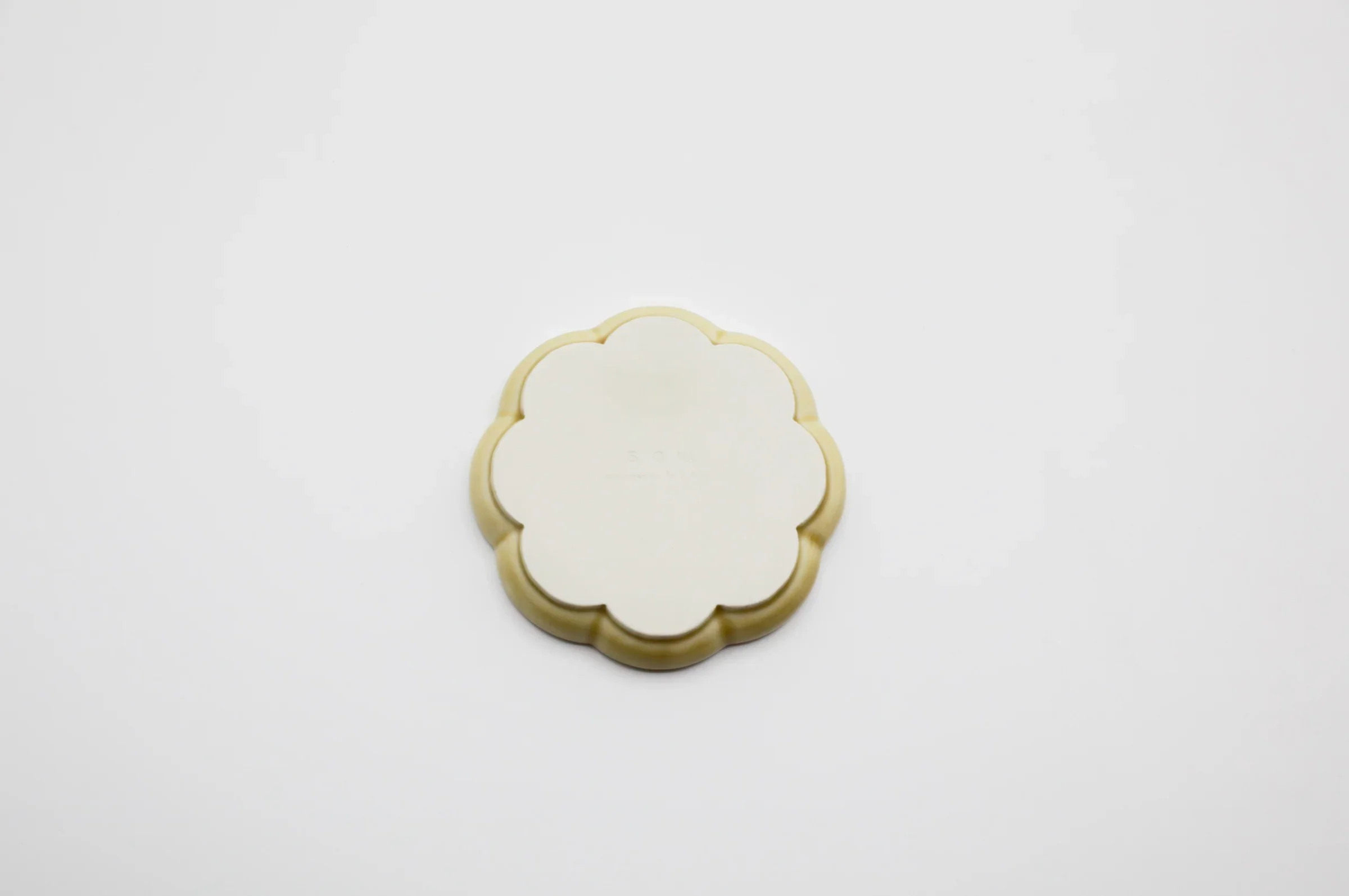 Hibi Seto Tray Flower Oribe Yellow - Image 4