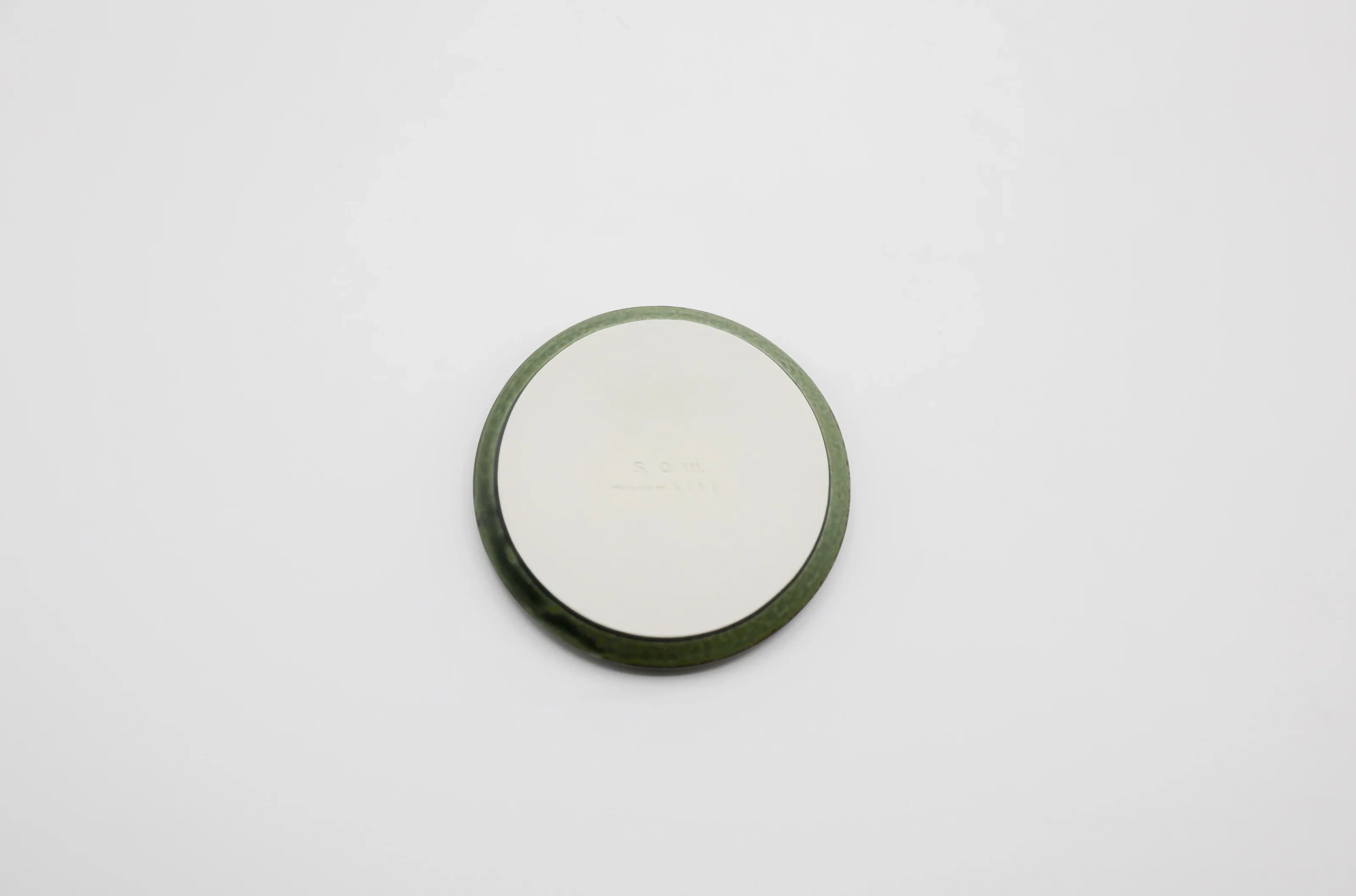 Hibi Seto Tray Round Oribe Green - Image 4