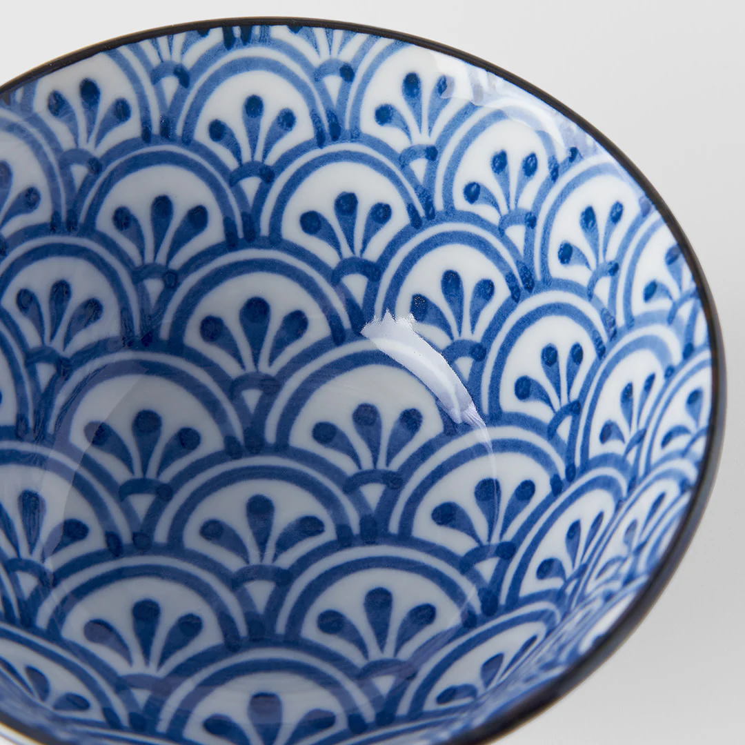 Indigo Petal Crest Ikat medium bowl 13cm - Image 5