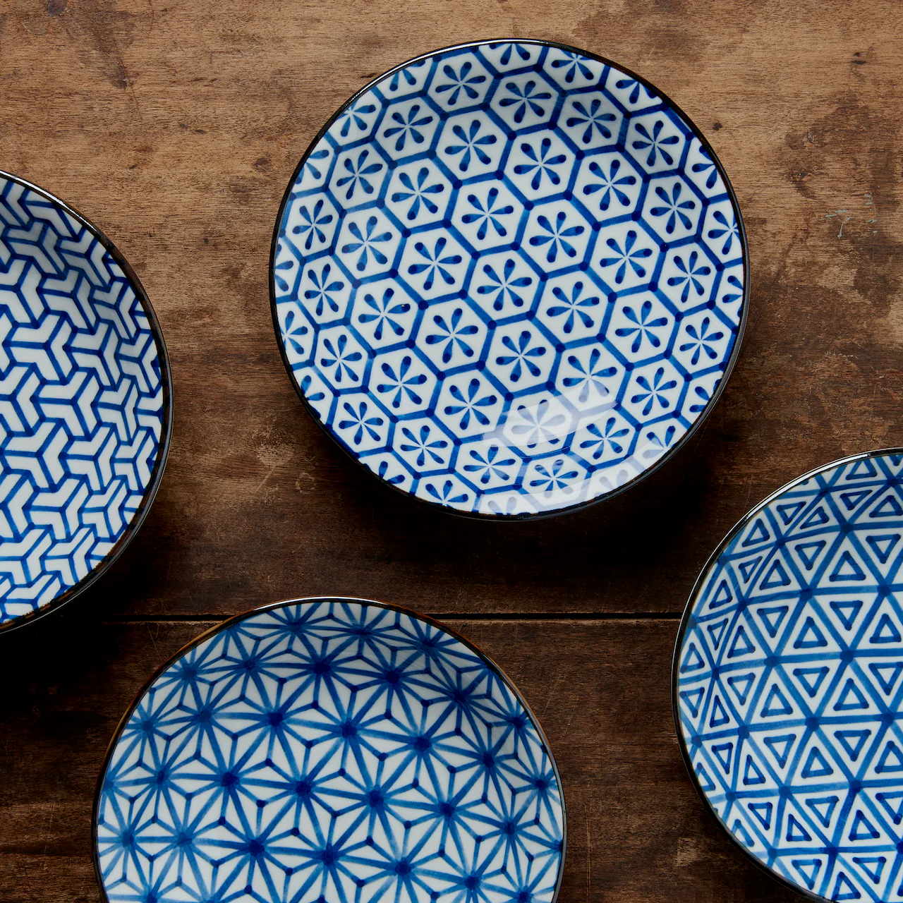 Indigo Herringbone Ikat plate 16cm - Image 5