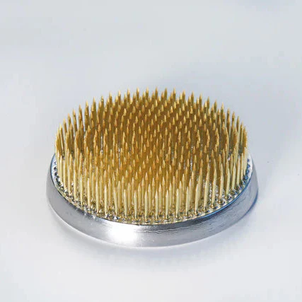 Ishizaki Hanakatsu Round Brass Ikebana Kenzan 8cm