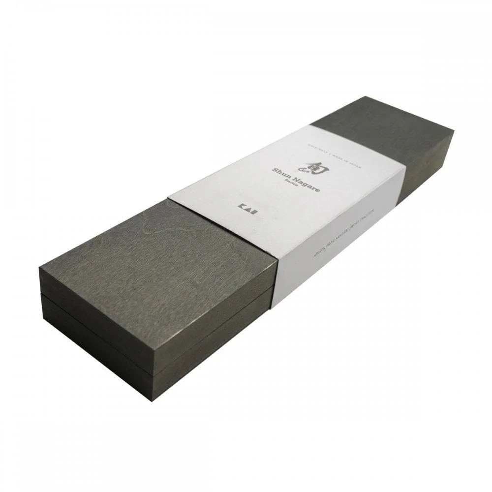 Kai Shun Nagare Chef's knife 20cm - Image 4