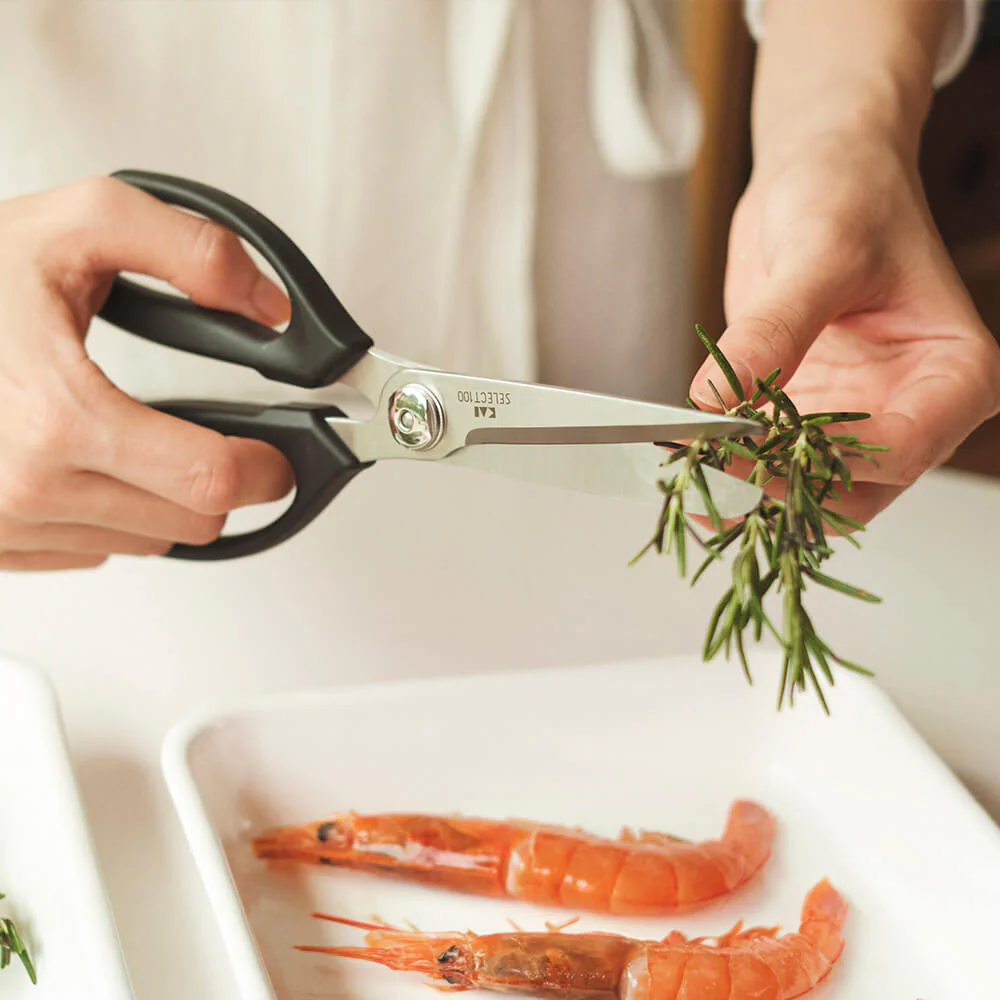 Kai Select 100 Kitchen Scissors - Image 4