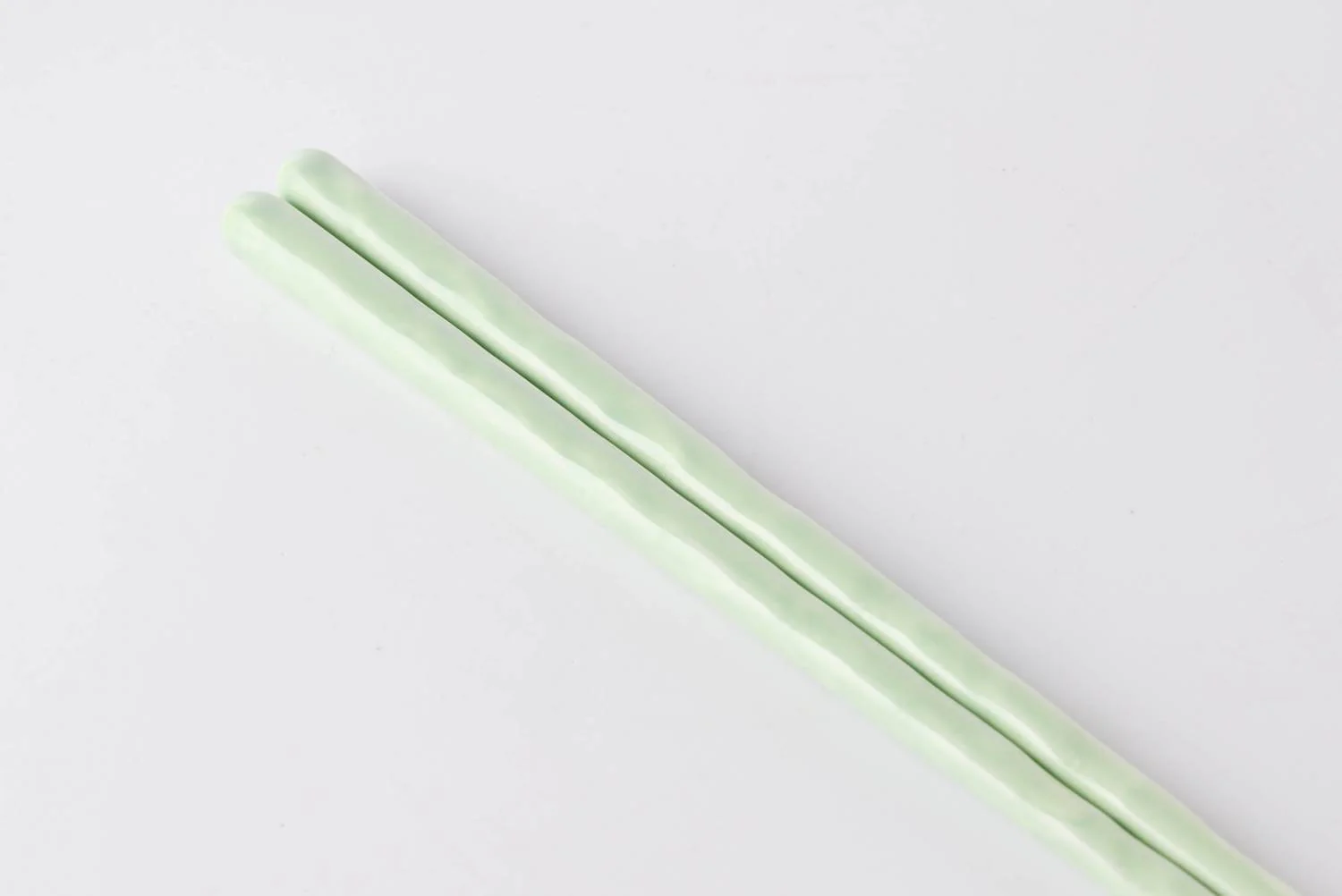 Kawai Kurabi Light Green Chopsticks 23cm - Image 4