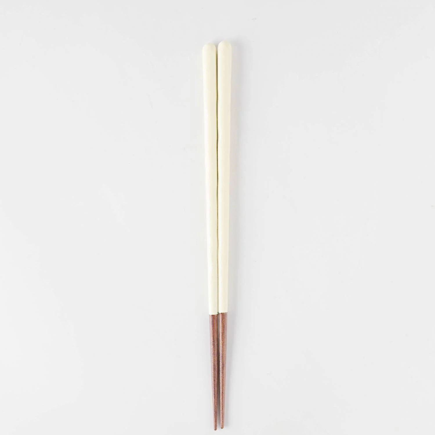 Kawai Kurabi White Chopsticks 23cm - Image 3