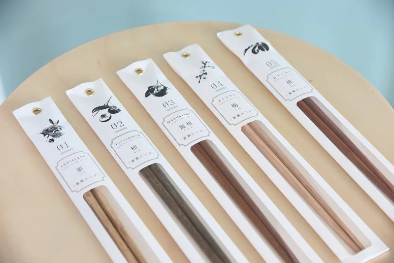 Kawai Tetoca Persimmon Chopsticks 23cm - Image 8