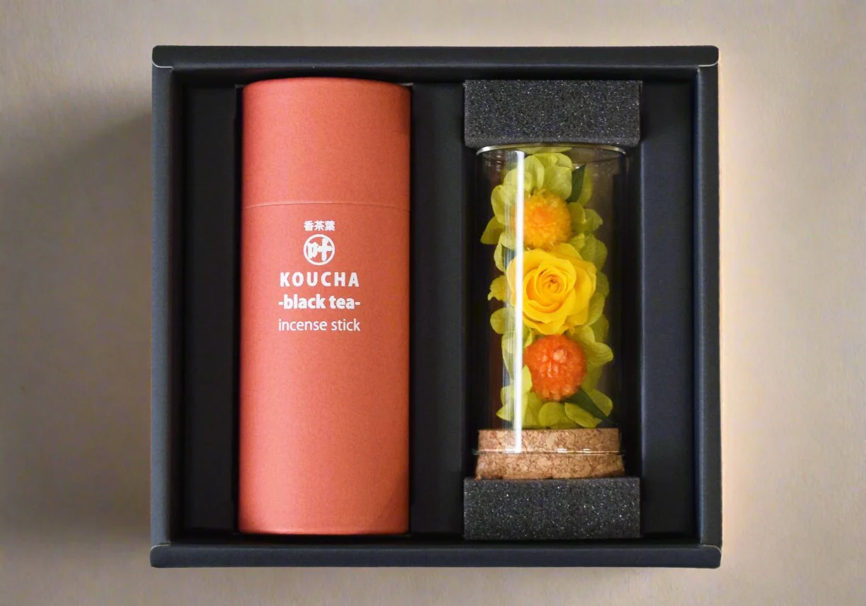 Kouchayou Incense & Flower Gift Set Black Tea