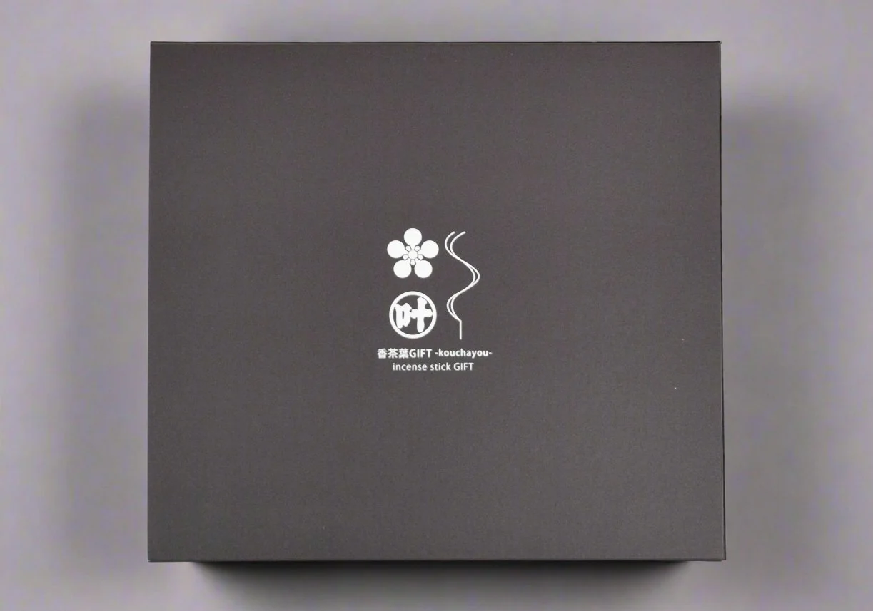 Kouchayou Incense & Flower Gift Set Black Tea - Image 3