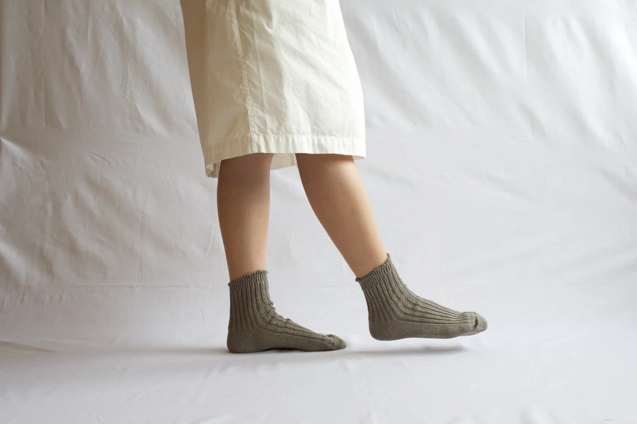 Linen Ribbed Socks - Beige - Image 3