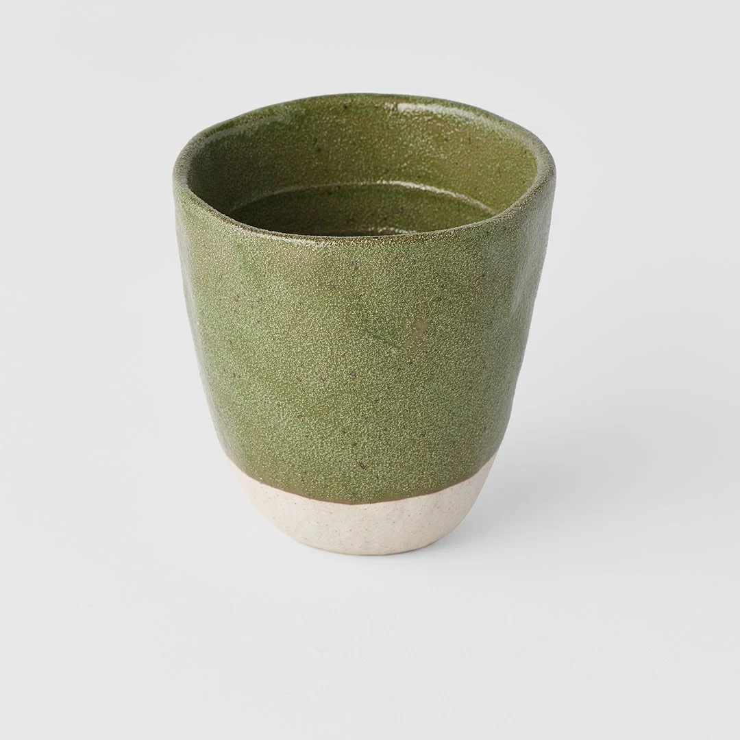 Lopsided mug moss green 275ml - Image 2