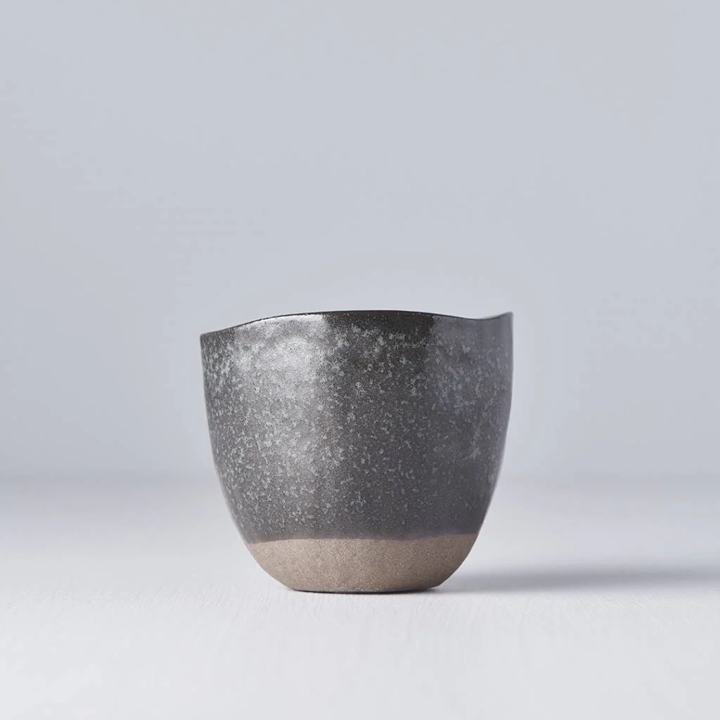Lopsided mug black & bisque 200ml - Image 3