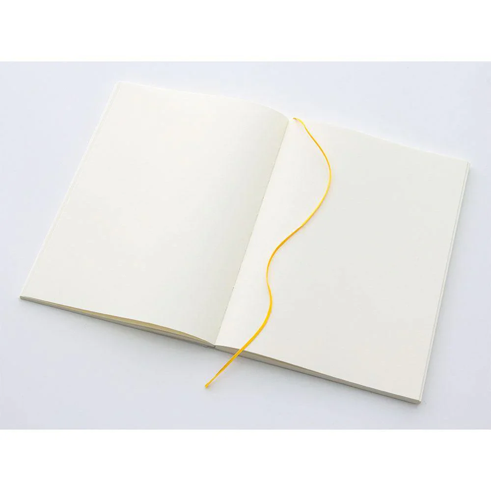 Midori Notebook - A5 Plain - Image 4