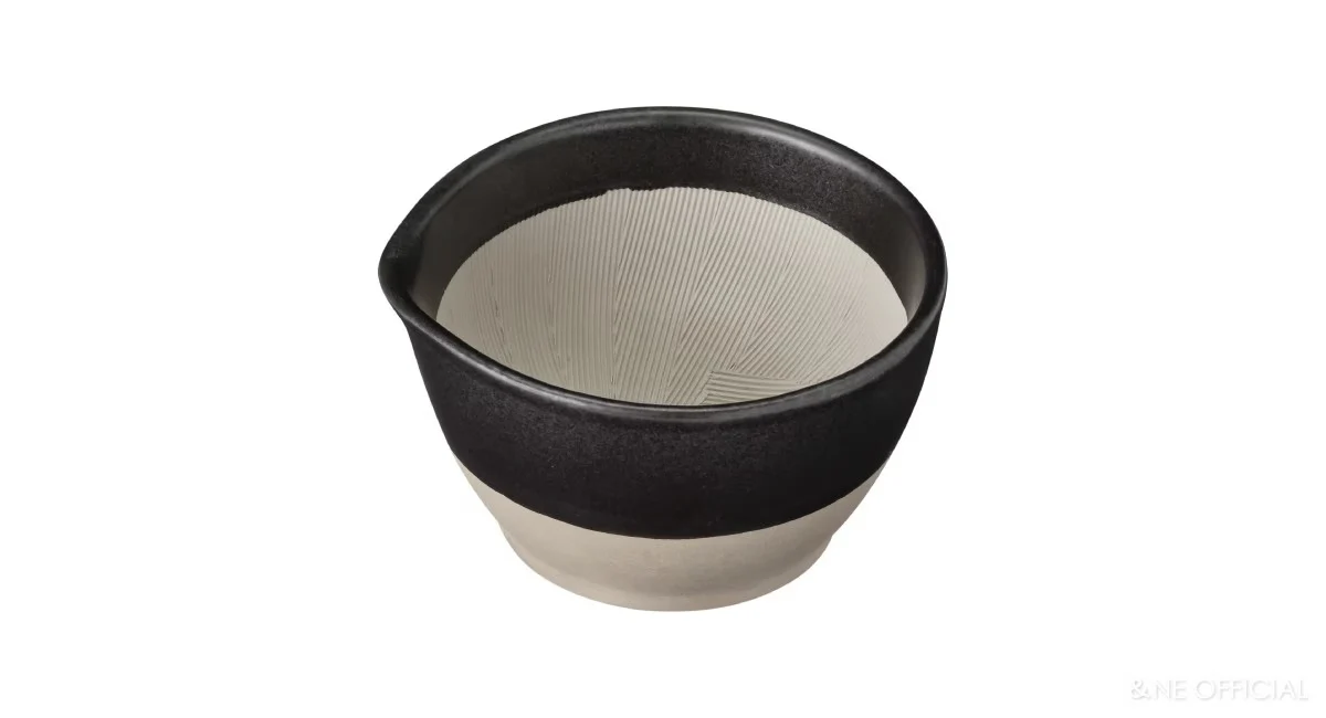 Motoshige Japanese Suribachi Black Mortar & Pestle Set 11cm - Image 3