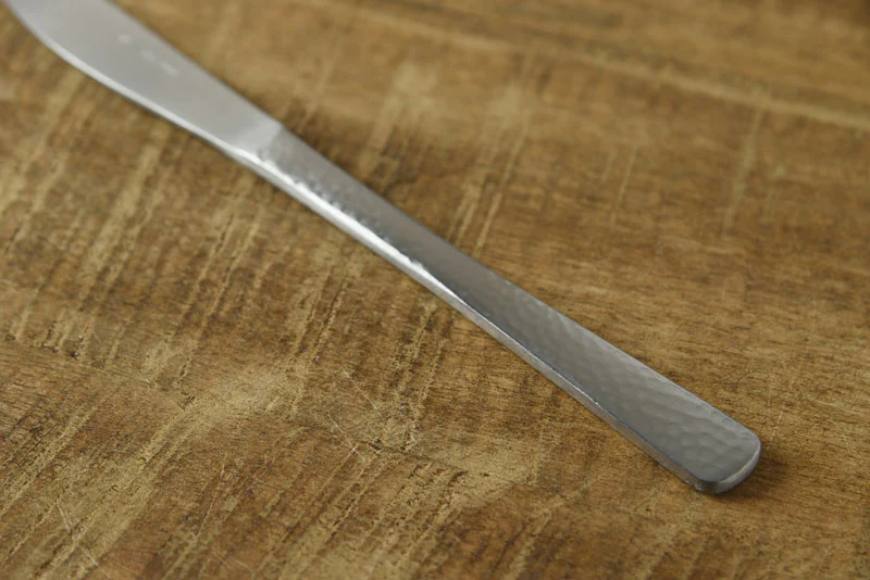 Nagomi Hammered Dessert Knife 21.5cm - Image 4