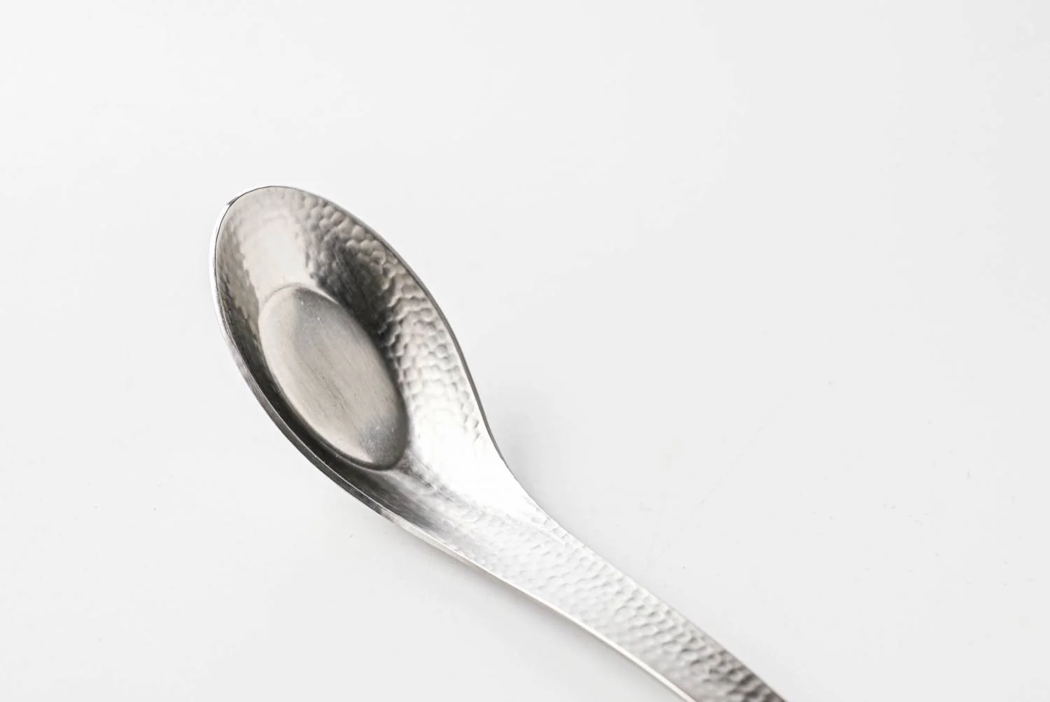 Nagomi Hammered Large Spoon 15cm - Image 4