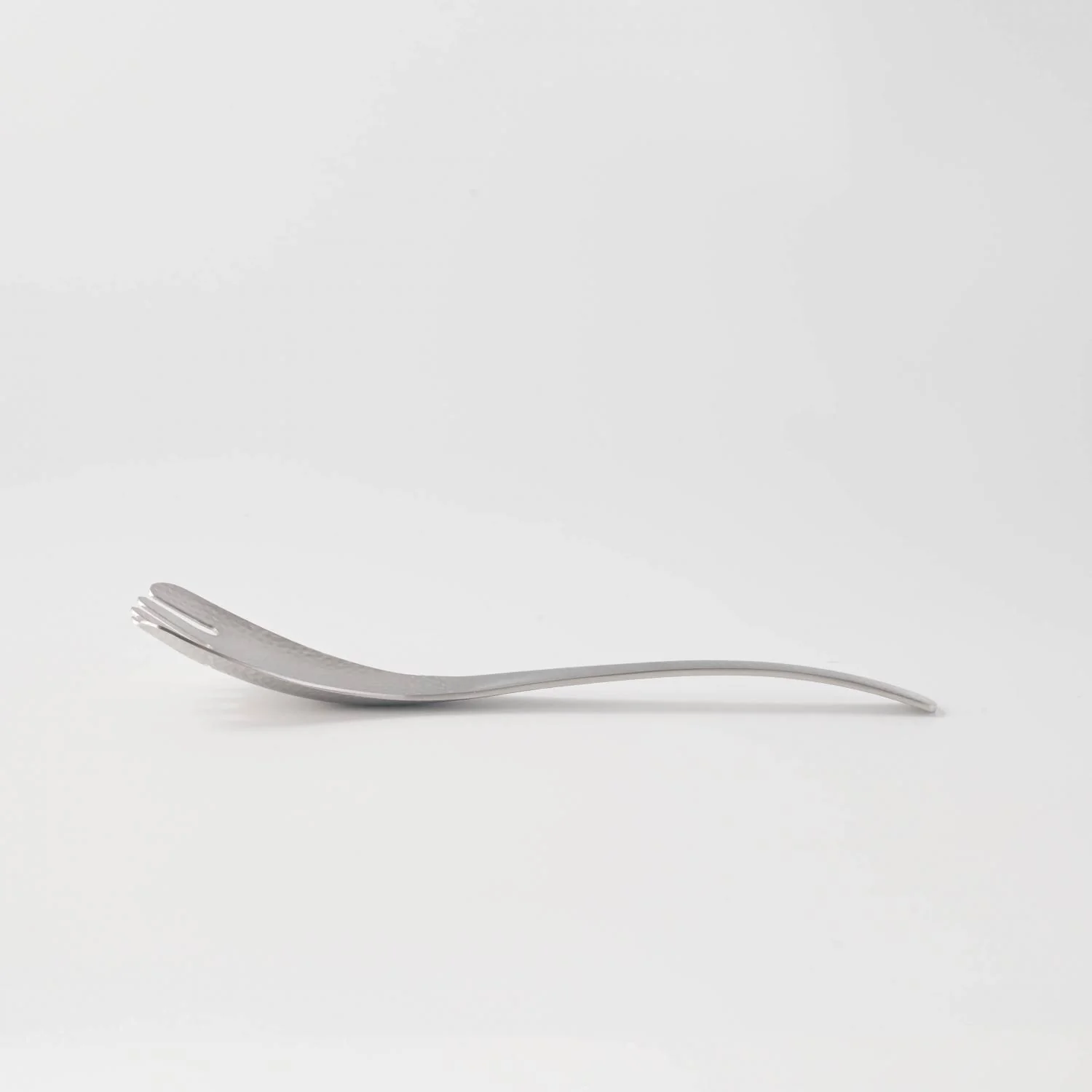 Nagomi Hammered Square Serving Fork 20cm - Image 2