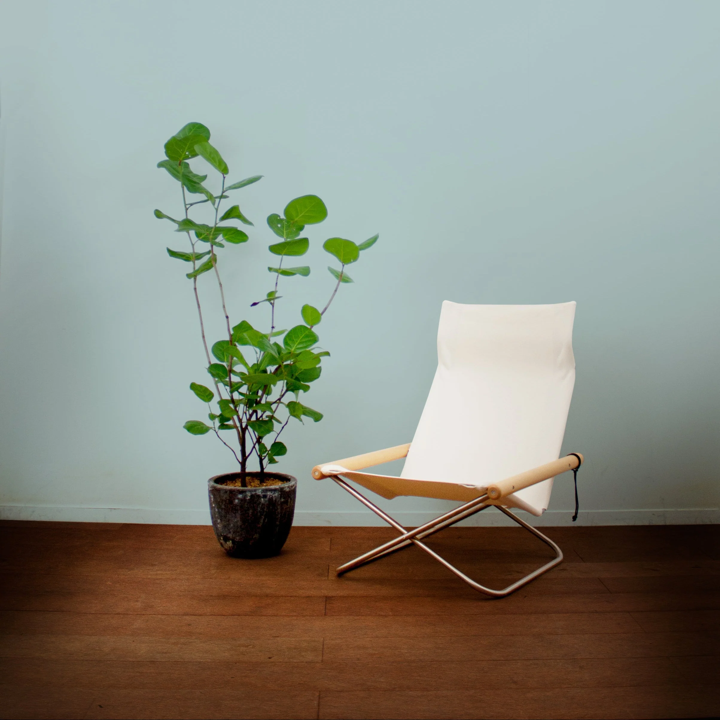 Nychair X Japanese Folding Lounge Chair - Natural White - Image 3
