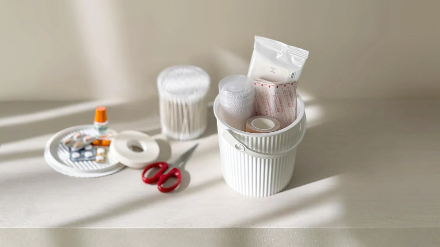 Hachiman Omnioutil baby Storage Bucket 0.7L - White - Image 10