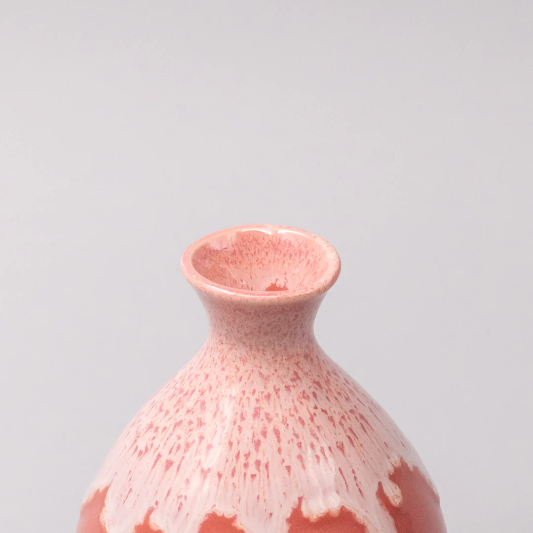 Sake Jug Pink White Drip 300ml - Image 2