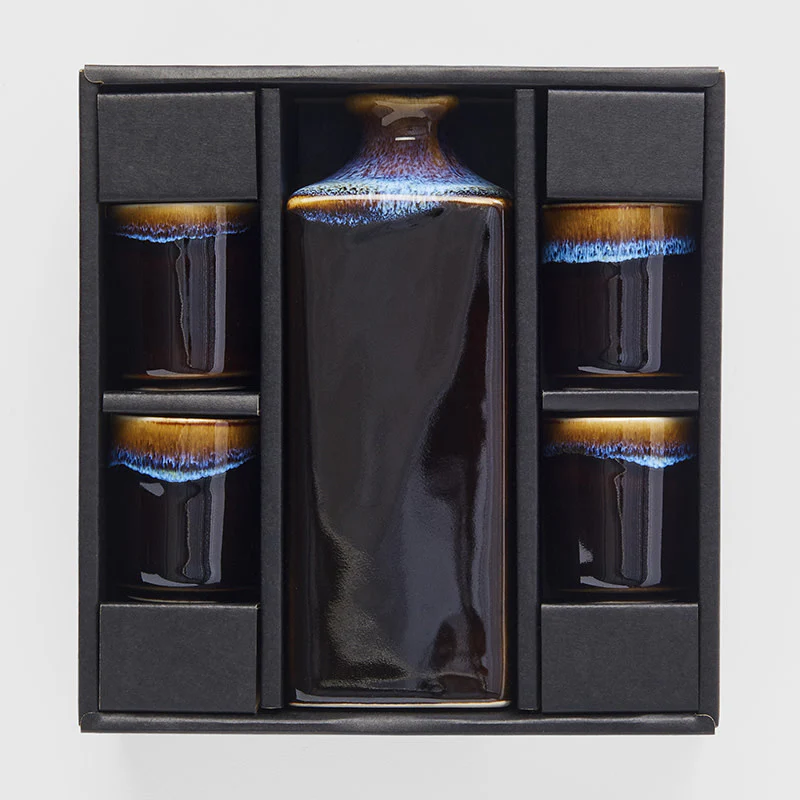 Dark brown with blue line jug & 4 cups boxed sake set - Image 2