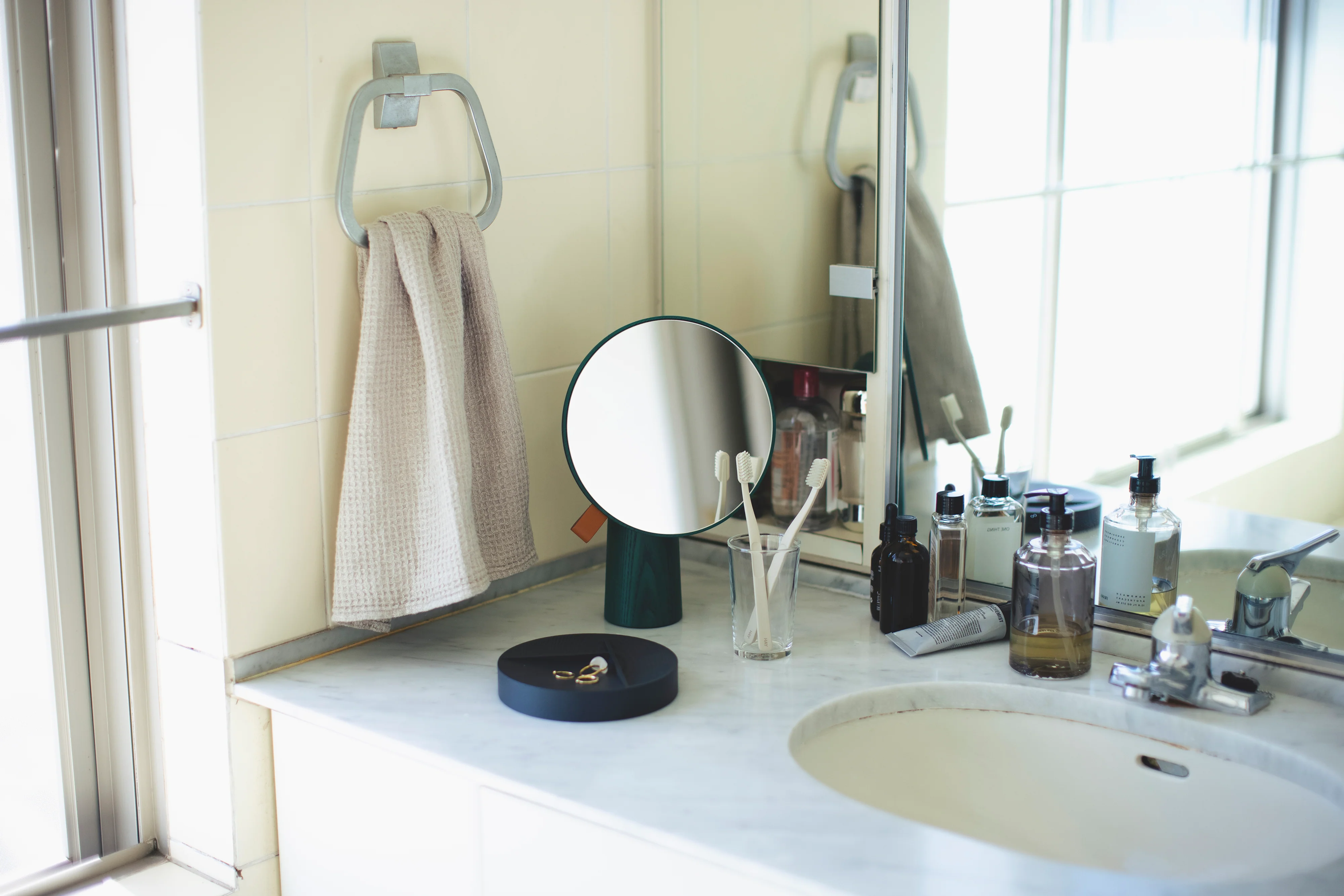 Sasaki Pivot Mirror Dark grey - Image 5
