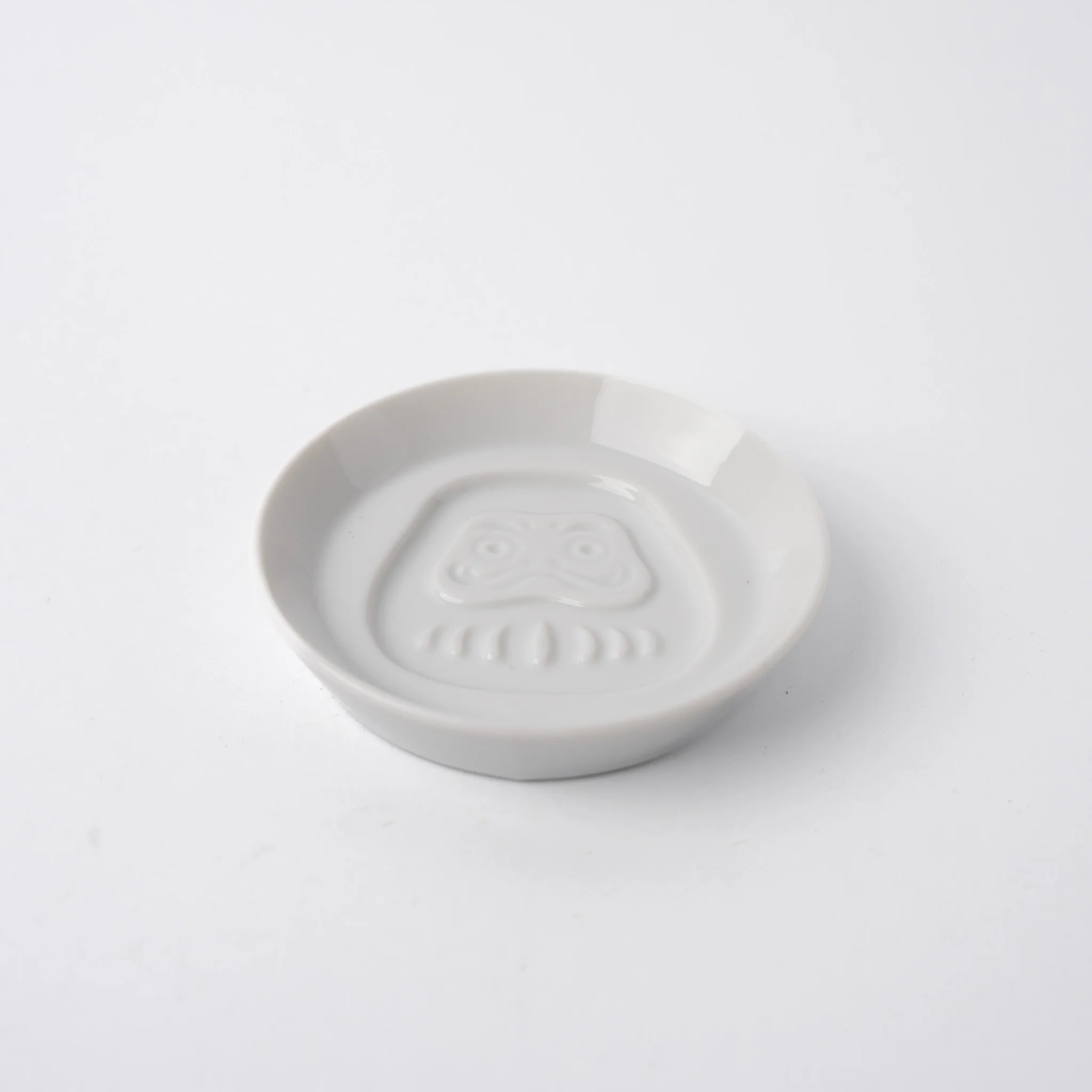 Silhouette Sauce Dish Daruma 8.2cm - Image 3