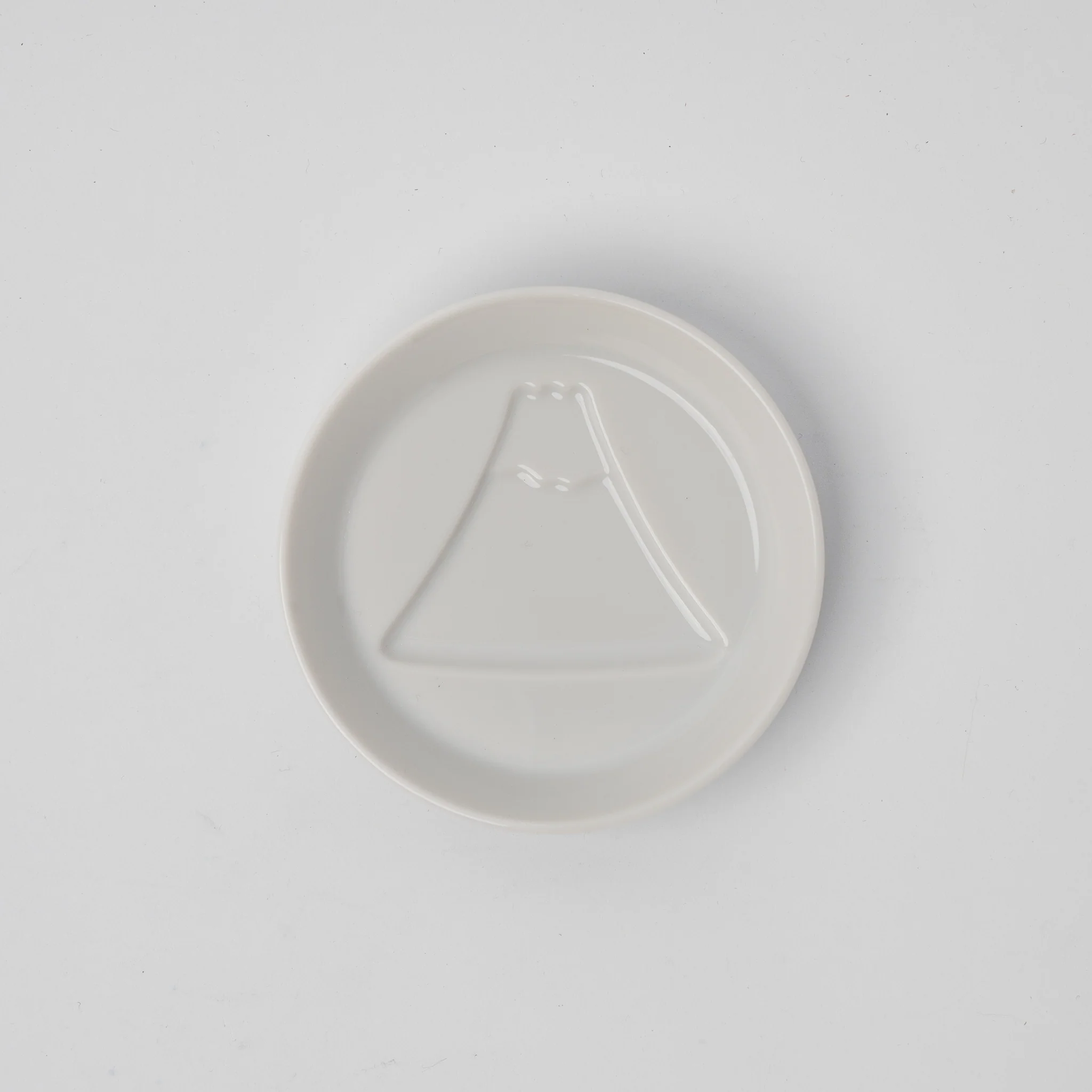 Silhouette Sauce Dish Mount Fuji 8.2cm - Image 2